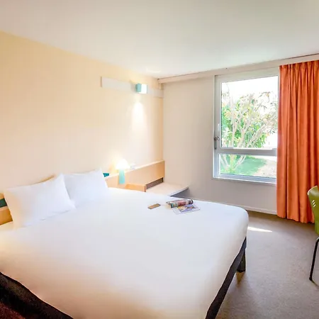 Ibis Perpignan Nord Hotel 3*