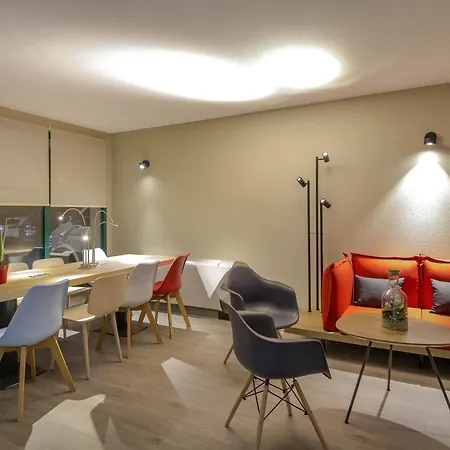 Ibis Perpignan Nord 호텔 3*