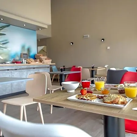 Ibis Perpignan Nord Hotel 3*