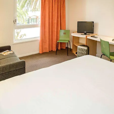 Ibis Perpignan Nord Hotel 3*